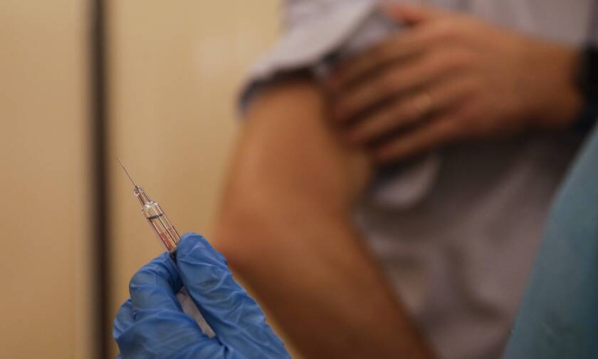 Εμβόλιο - Κορονοϊός: Πότε θα έρθει στην Ελλάδα - Μία ανάσα από την έγκριση η Pfizer