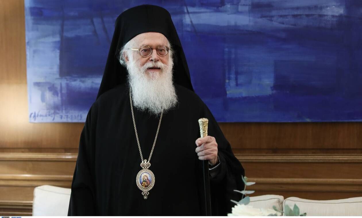 Κορονοϊός: Το μήνυμα του Αρχιεπισκόπου Αθανάσιου από τη ΜΕΘ - «Μη φοβού, μόνο πίστευε»