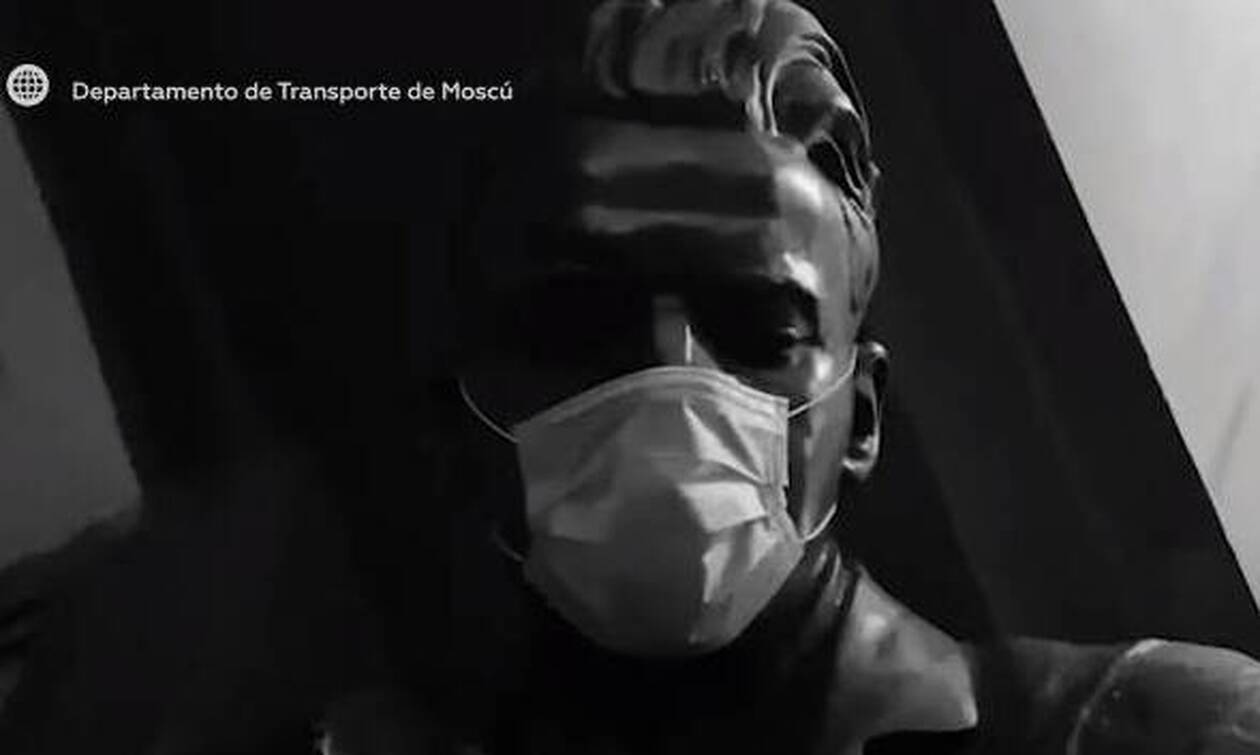 Κορονοϊός: Φόρεσαν μάσκα μέχρι και τα αγάλματα! (video)