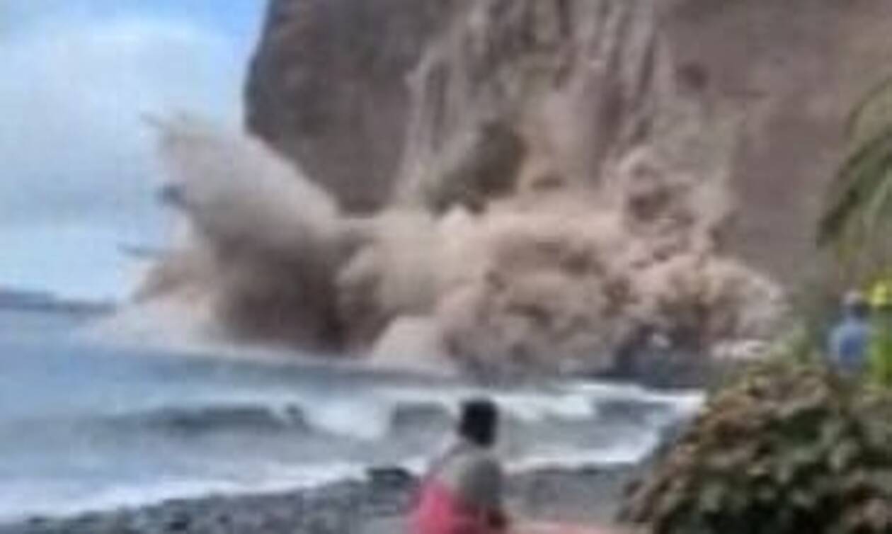 Τρομακτική στιγμή: Βουνό καταρρέει δίπλα σε τουρίστες! (video)
