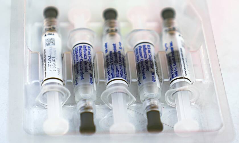 Κορονοϊός: «Σφήνα» της γαλλικής Sanofi με δικό της εμβόλιο - Μπορεί να συντηρηθεί σε απλό ψυγείο