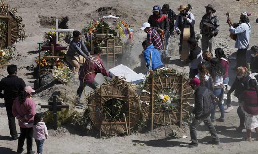 Κορονοϊός στο Μεξικό: Ξεπέρασαν τους 100.000 οι νεκροί εξαιτίας COVID-19