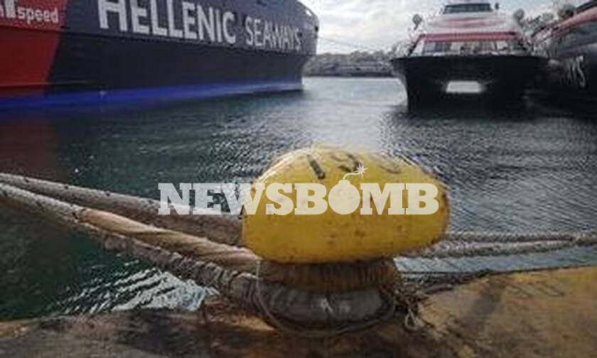 Ρεπορτάζ Newsbomb.gr: Λιμάνι - «φάντασμα» ο Πειραιάς - Χωρίς κόσμο και με δεμένα πλοία