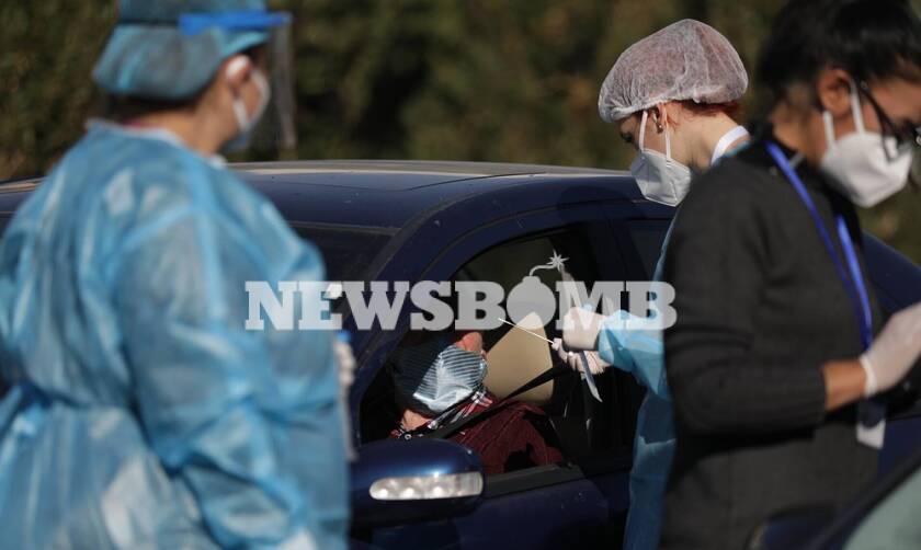 Ρεπορτάζ Newsbomb.gr: Τεστ κορονοϊού μέσα από το αυτοκίνητο στη Γλυφάδα - Τι λέει ο δήμαρχος