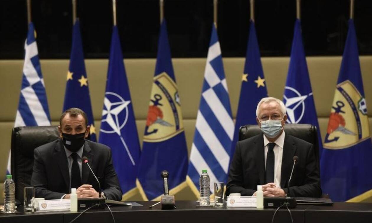 Δωρεά 500.000 ευρώ της COSMOTE για τις ανάγκες των Ενόπλων Δυνάμεων παρέλαβε ο Παναγιωτόπουλος