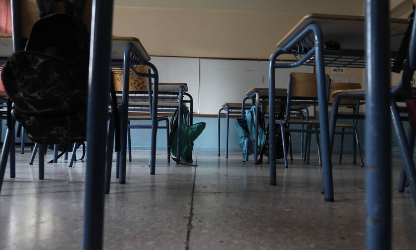 Κορονοϊός: Σχολεία και εστίαση – Σήμερα κρίνεται το άνοιγμά τους
