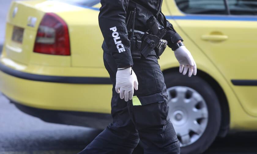 Ρεπορτάζ Newsbomb.gr: Συγκινεί αστυνομικός που έχασε τον συνάδελφό του από κορονοϊό