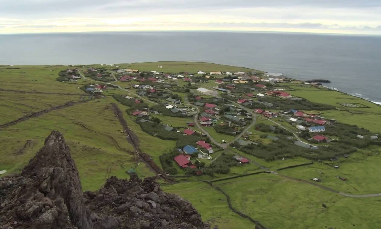 Το πιο απομονωμένο νησί του κόσμου - Οι κάτοικοι ζουν ένα… μόνιμο «lockdown» 