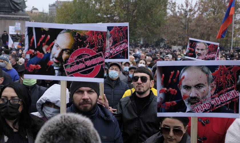 Αρμενία: Χιλιάδες διαδηλωτές στους δρόμους του Γερεβάν κατά της κυβέρνησης