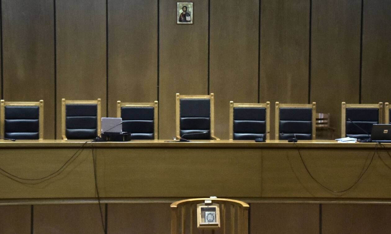 Κόντρα μεταξύ δικαστών, εισαγγελέων και Υπουργείου Δικαιοσύνης - Αντιρρήσεις για τον «βοηθό δικαστή»