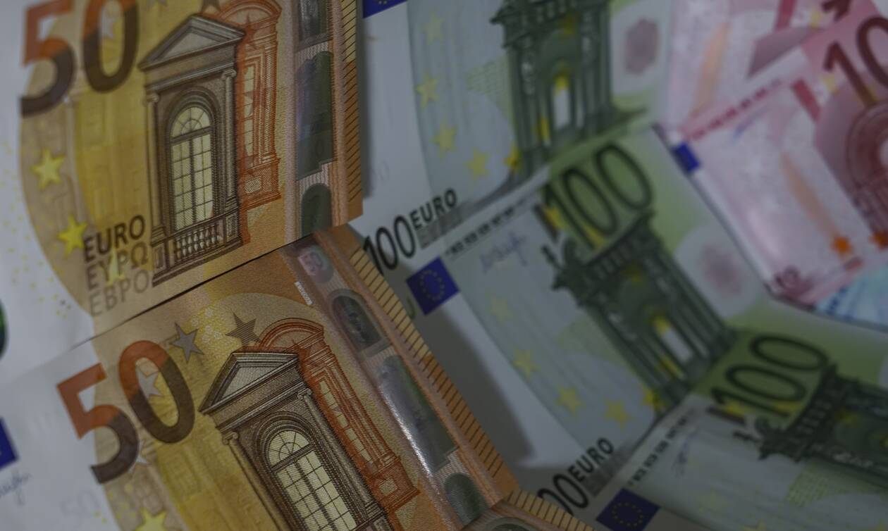 Έκτακτο επίδομα 700 ευρώ σε μαθητευόμενους ΙΕΚ και ΕΠΑΛ - Ποιοι θα το πάρουν