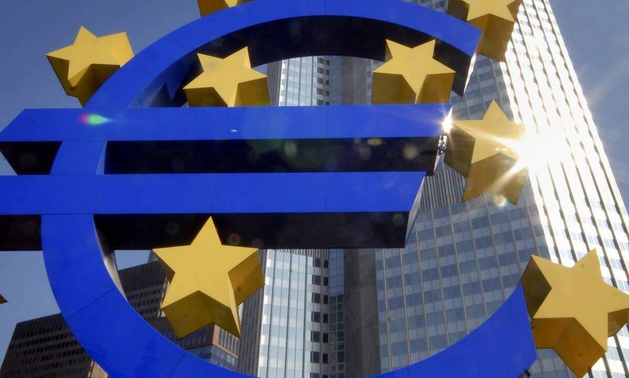 Στο 1,85 τρισ. ευρώ αύξησε η ΕΚΤ το πρόγραμμα αγοράς ομολόγων - Τί σημαίνει για την Ελλάδα