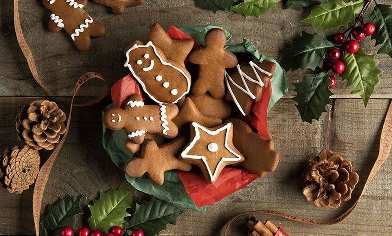 Gingerbread cookies χωρίς προσθήκη ζάχαρης από τον Άκη Πετρετζίκη