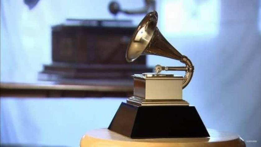 Τρεις υποψήφιοι για Grammy αποσύρουν τις υποψηφιότητες