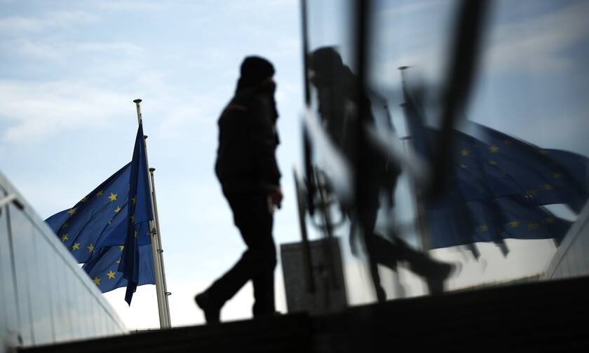 Πώς θα αντιμετωπίσει η Ευρωπαϊκή Επιτροπή τα «κόκκινα» δάνεια της πανδημίας