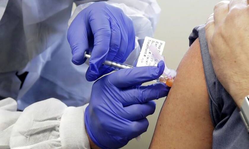 Εμβόλιο κορονοϊού: «Πράσινο φως» και για τη Moderna από τον FDA