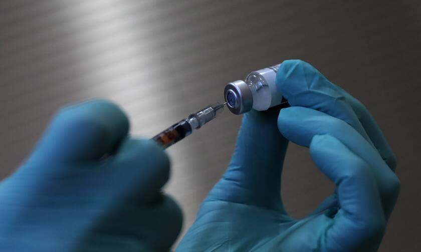 Εμβόλιο κορονοϊού: Κάθε Δευτέρα στις 18:00 η ενημέρωση για τον εμβολιασμό - Ποιοι θα την κάνουν