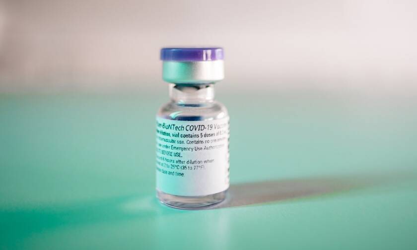 Κορονοϊός - Eμβόλιο Pfizer: «Πράσινο» φως από την Κομισιόν