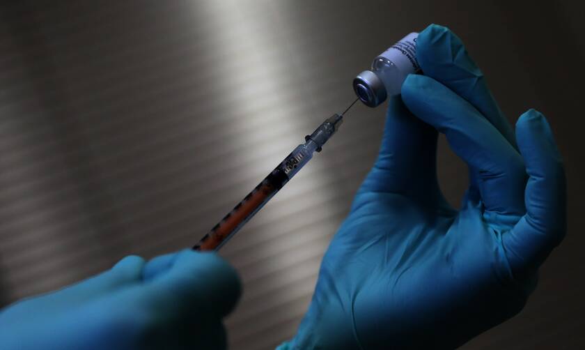 Εμβόλιο κορονοϊού: Πάνω από 1 εκατομμύριο εμβολιασμοί στις ΗΠΑ