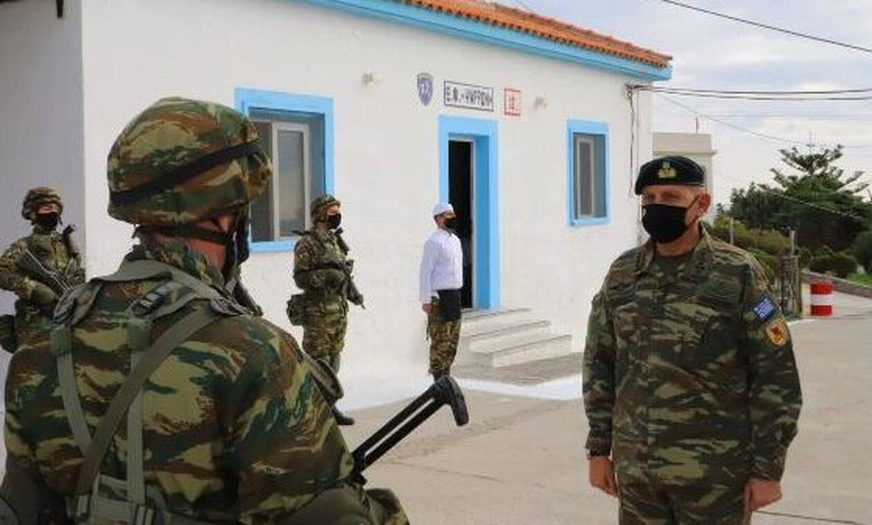 Στα νησιά του ανατολικού Αιγαίου ο αρχηγός ΓΕΕΘΑ: Ζήτησε συνεχή επαγρύπνηση (pics)
