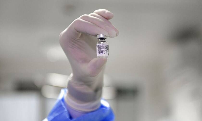 Εμβόλιο κορονοϊού: Η Ευρώπη χαμογελά ξανά - Ημέρα ελπίδας για το τέλος της πανδημίας