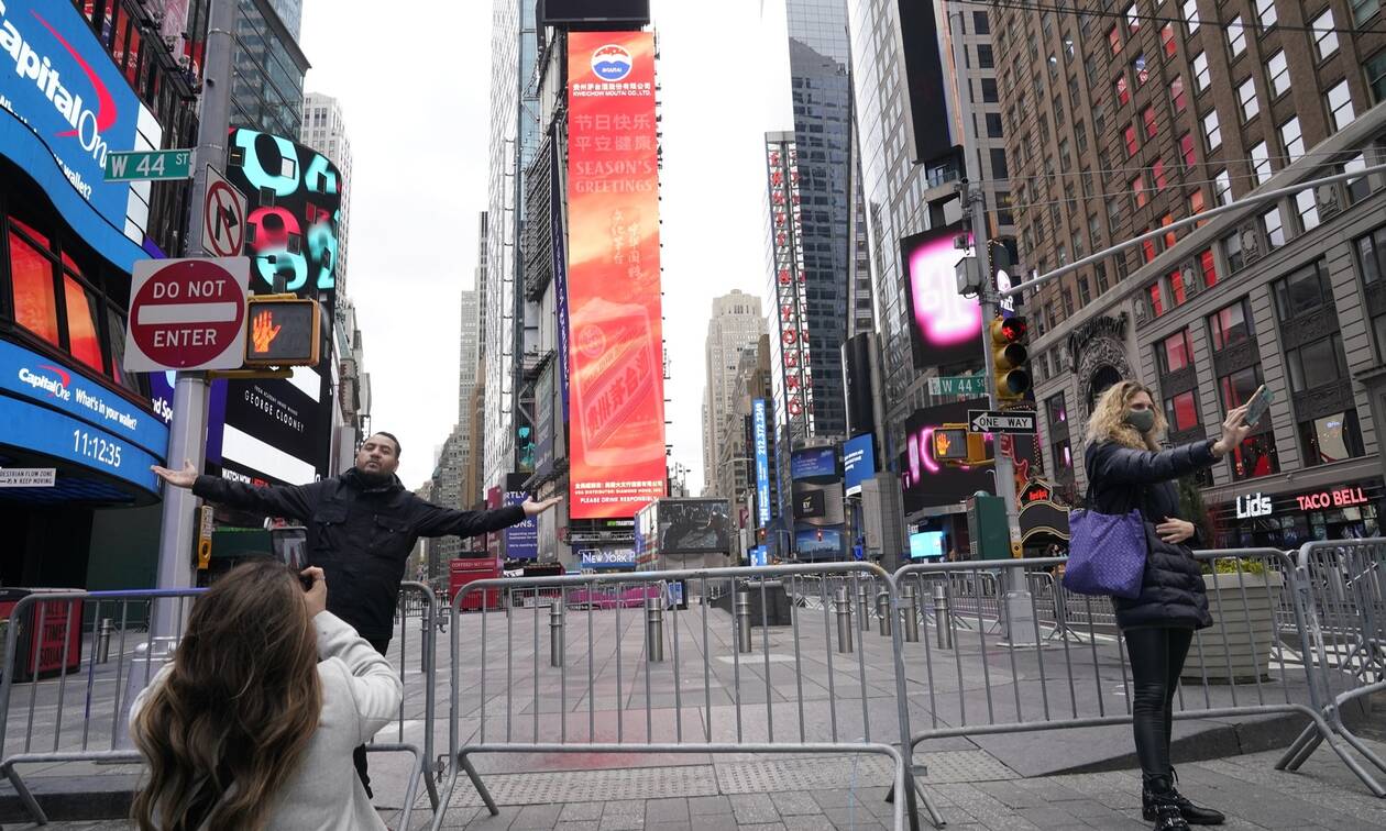 Νέα Υόρκη: Οδοφράγματα στην Times Square για την παραμονή της Πρωτοχρονιάς