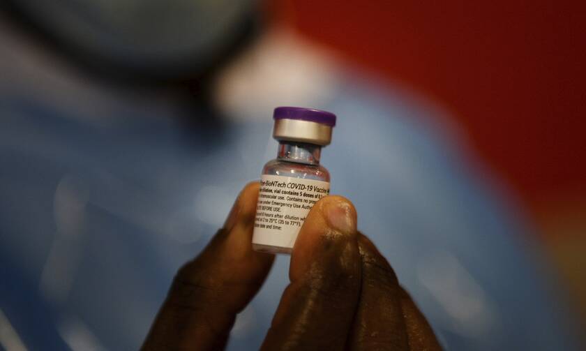 Εμβόλιο κορονοϊού: Για «κενά» στις παραδόσεις μιλά τώρα η BionTech
