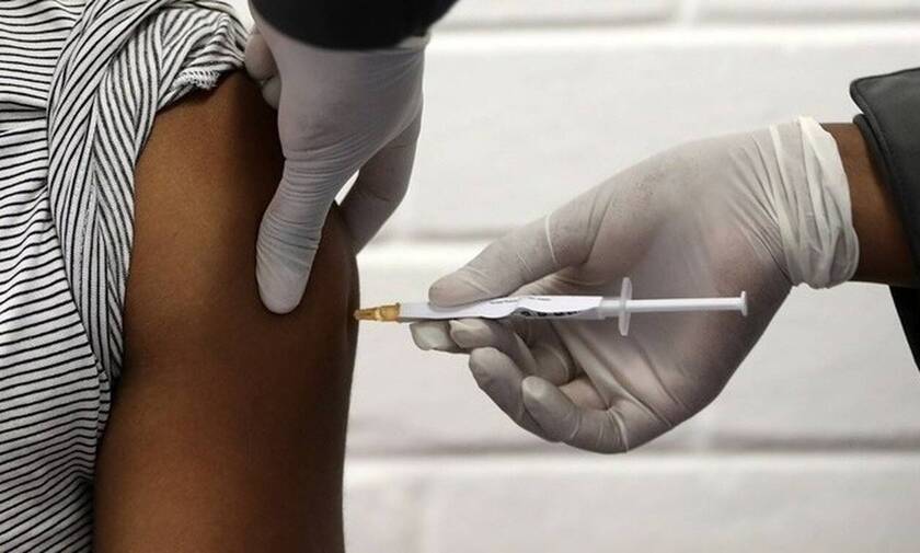 Κορονοϊός στην Ινδία: Αρχίζει η τεράστια εκστρατεία εμβολιασμού στη χώρα