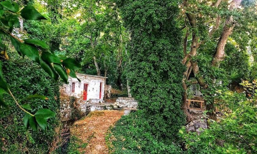 Λάλα: Από τα πιο ωραία χωριά της Εύβοιας, δείτε που είναι κρυμμένο!