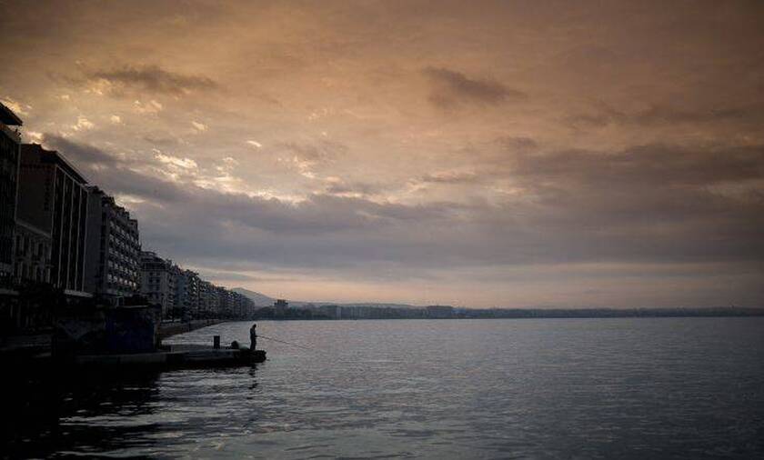 Θεσσαλονίκη - Θερμαϊκός: Ολοκληρώθηκαν οι εργασίες απορρύπανσης - Ελεύθεροι οι συλληφθέντες