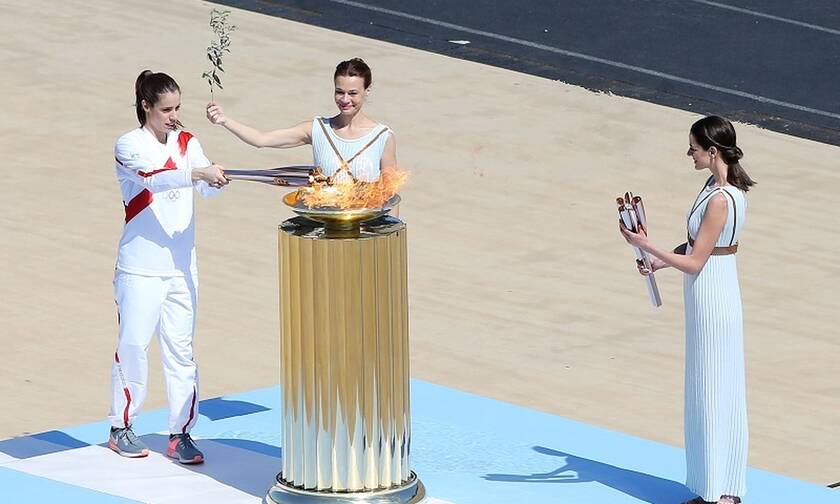 Κορονοϊός: Νέα εμπόδια για τους Ολυμπιακούς Αγώνες – Αναβλήθηκε η λαμπαδηδρομία