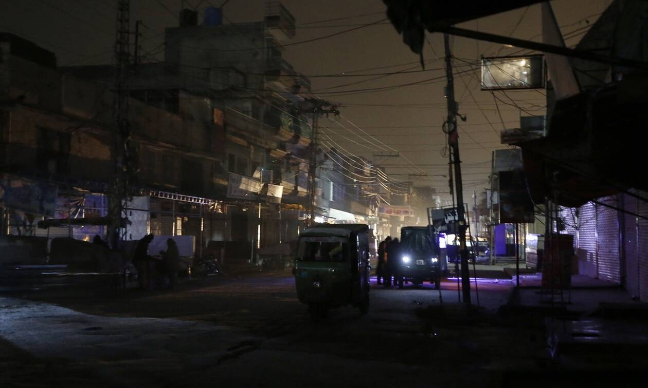 Πακιστάν: Αποκαταστάθηκε η ηλεκτροδότηση μετά το ολικό μπλακ-άουτ