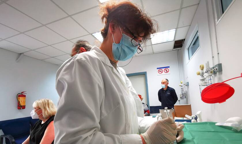 Κορονοϊός: Από 20 Ιανουαρίου στη «μάχη» του εμβολιασμού τα πρώτα 144 εμβολιαστικά κέντρα