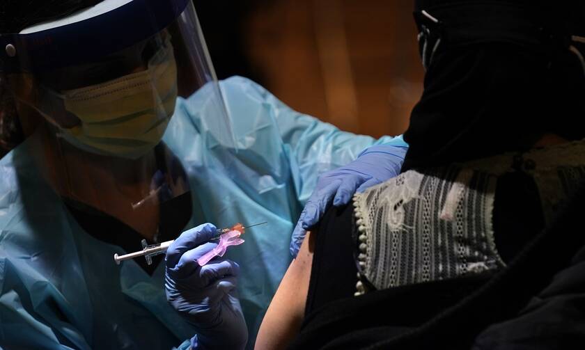Κορονοϊός: 10 χώρες συγκεντρώνουν το 95% των εμβολιασμών - Ο ΠΟΥ εκφράζει τη λύπη του