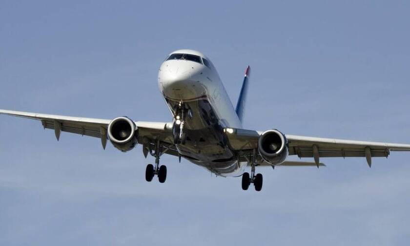 «Βουτιά» 60% της παγκόσμιας αεροπορικής κίνησης το 2020 εξαιτίας της πανδημίας του κορονοϊού