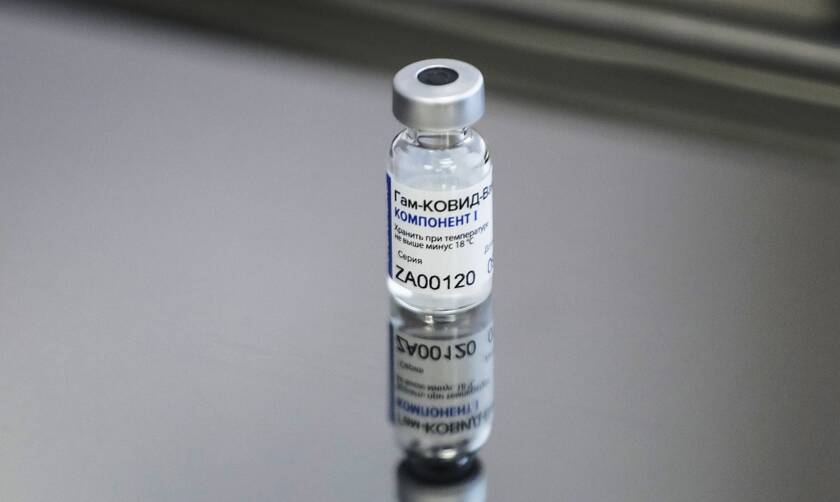 Κορονοϊός: Η Μέρκελ «κλείνει το μάτι» στο ρωσικό εμβόλιο Sputnik-V - Ποιες προϋποθέσεις θέτει