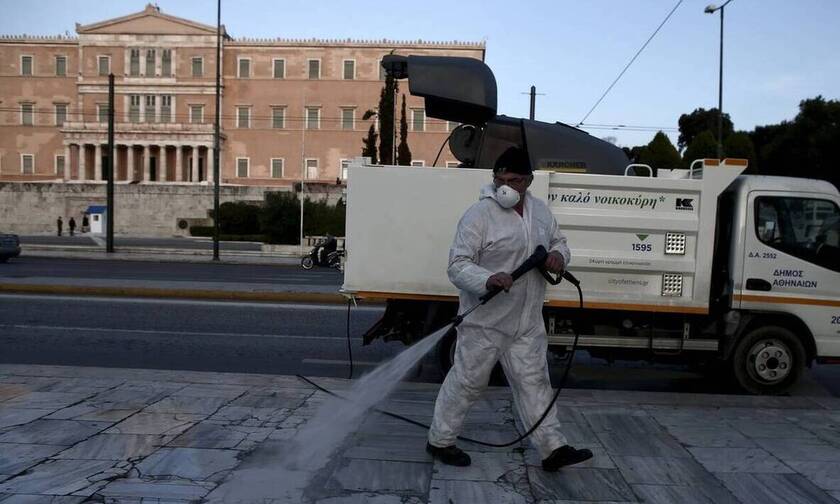 Κρούσματα σήμερα: Προβληματίζουν οι αριθμοί στην Αθήνα - Αγωνία για την μετάλλαξη στη Θεσσαλονίκη 