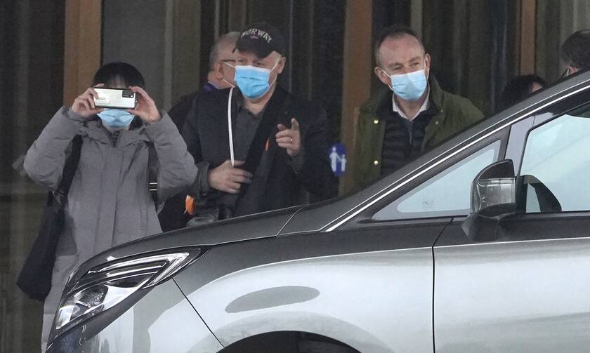 Κίνα – Κορονοϊός: Εμπειρογνώμονες του ΠΟΥ σε νοσοκομείο στην Ουχάν υπό αυστηρό έλεγχο των Κινέζων