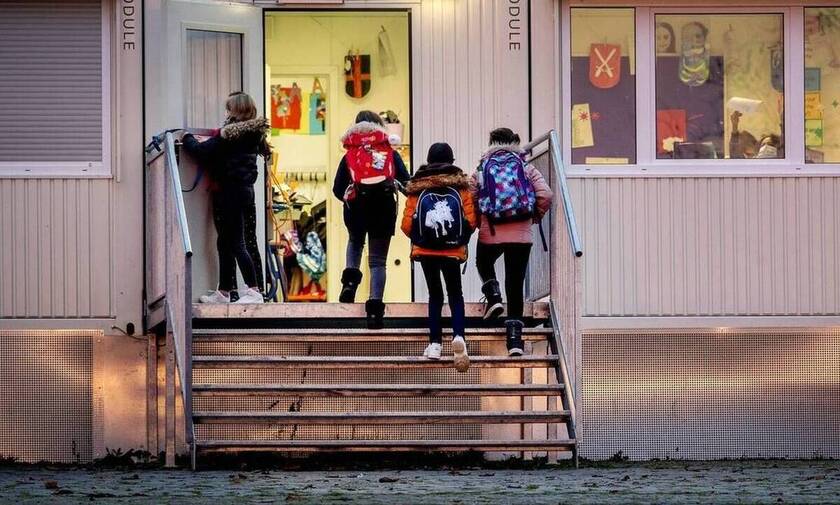 Κορoνοϊός: «Λουκέτο» στα σχολεία ζητά ο δήμος Νεάπολης Συκέων