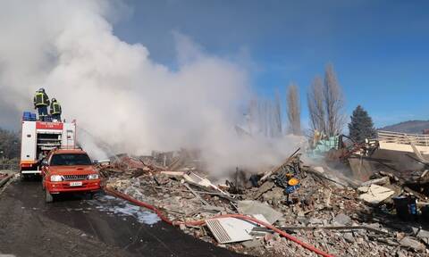 Καστοριά: Δεν έμεινε τίποτα όρθιο από το ξενοδοχείο - Εικόνες καταστροφής μετά την έκρηξη