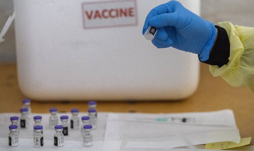 Κορονοϊός - Νέα μελέτη: Ευχάριστα νέα για το εμβόλιο της Pfizer - Προσφέρει προστασία κατά 90%
