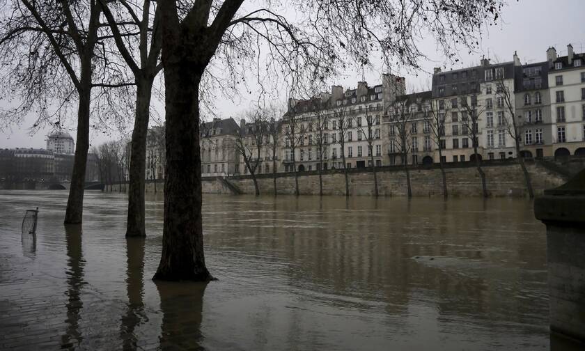 Γαλλία: Σαρωτικές πλημμύρες πλήττουν την χώρα - Σε συναγερμό το Παρίσι