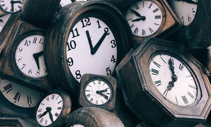 Αλλαγή ώρας 2021 - Θερινή ώρα: Πότε θα πάμε τα ρολόγια μια ώρα μπροστά