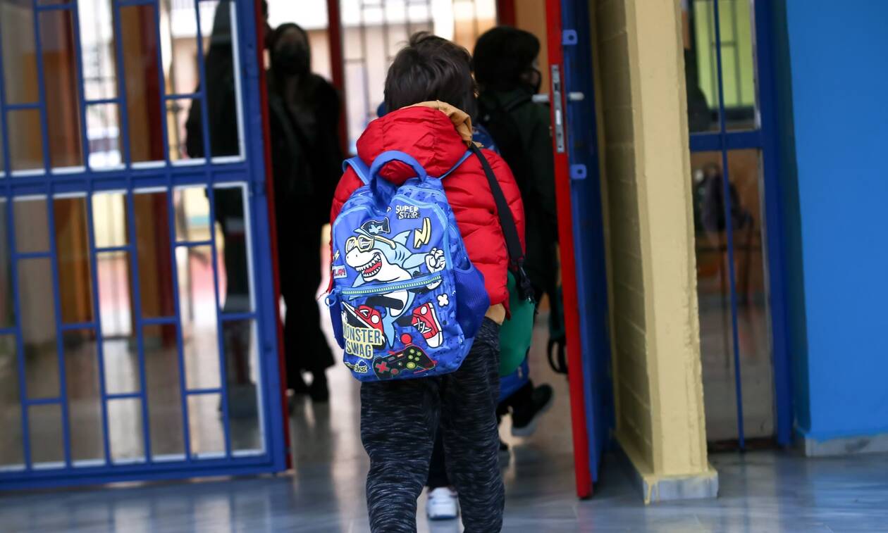 Σχολεία: Όλα τα σενάρια για την κακοκαιρία - Τι λέει στο Newsbomb.gr η ΓΓ του υπ. Παιδείας