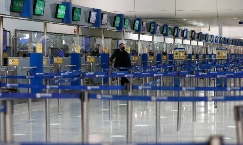 Κορονοϊός: «Βουτιά» 83% στην επιβατική κίνηση στα ελληνικά αεροδρόμια 