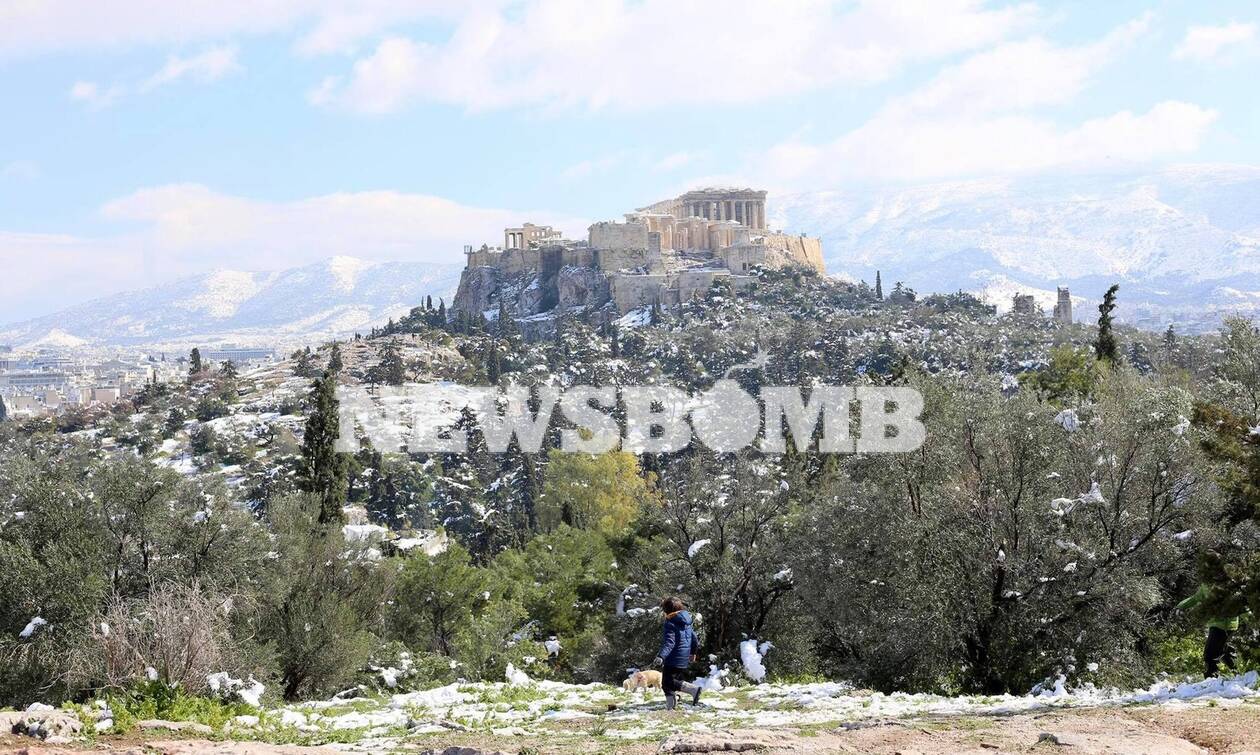 Κακοκαιρία Μήδεια: Οδοιπορικό στο κέντρο της Αθήνας - Η επόμενη μέρα μετά τις χιονοπτώσεις (pics)