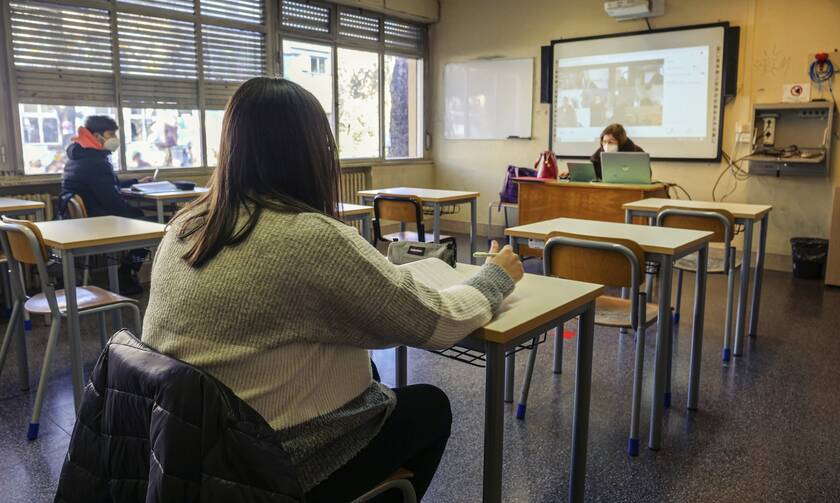 Κορονοϊός - Ιταλία: Πιθανό ολικό κλείσιμο των σχολείων λόγω της βρετανικής μετάλλαξης