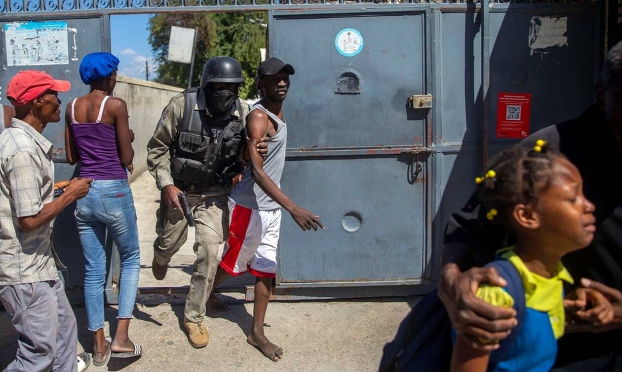 Αϊτή: 25 νεκροί σε αιματηρή απόδραση 400 κρατουμένων από φυλακή