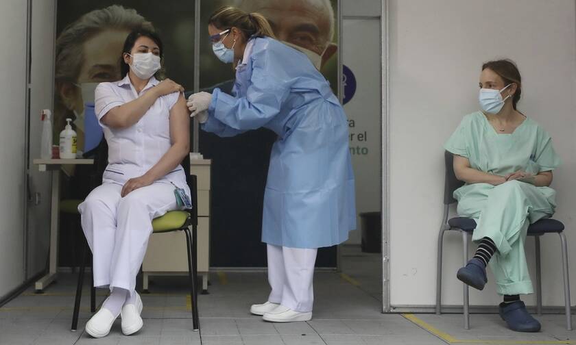 H Κολομβία είναι η πρώτη χώρα της Λατινικής Αμερικής που έλαβε εμβόλια μέσω του μηχανισμού COVAX