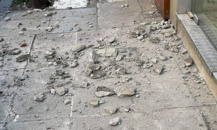 Σεισμός Ελασσόνα: Εγκλωβισμένος άνδρας στο Μεσοχώρι 